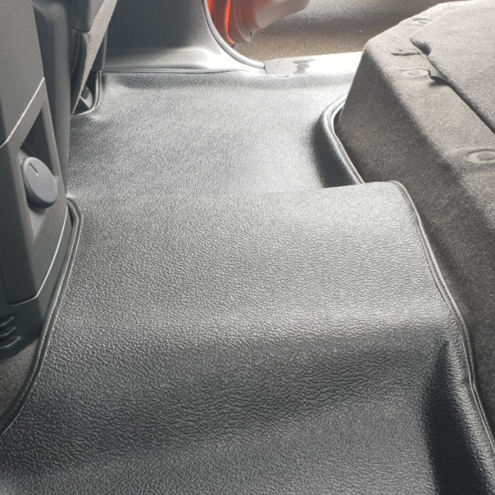 Load image into Gallery viewer, Nissan Navara D40 Double Cab Sandgrabba Floormats
