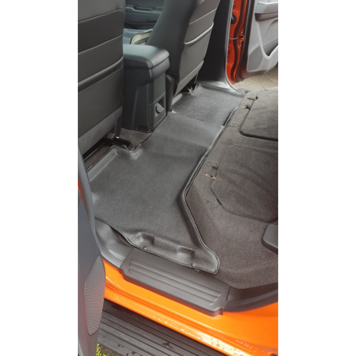 Load image into Gallery viewer, Holden Rodeo Single Cab Sandgrabba Floormats
